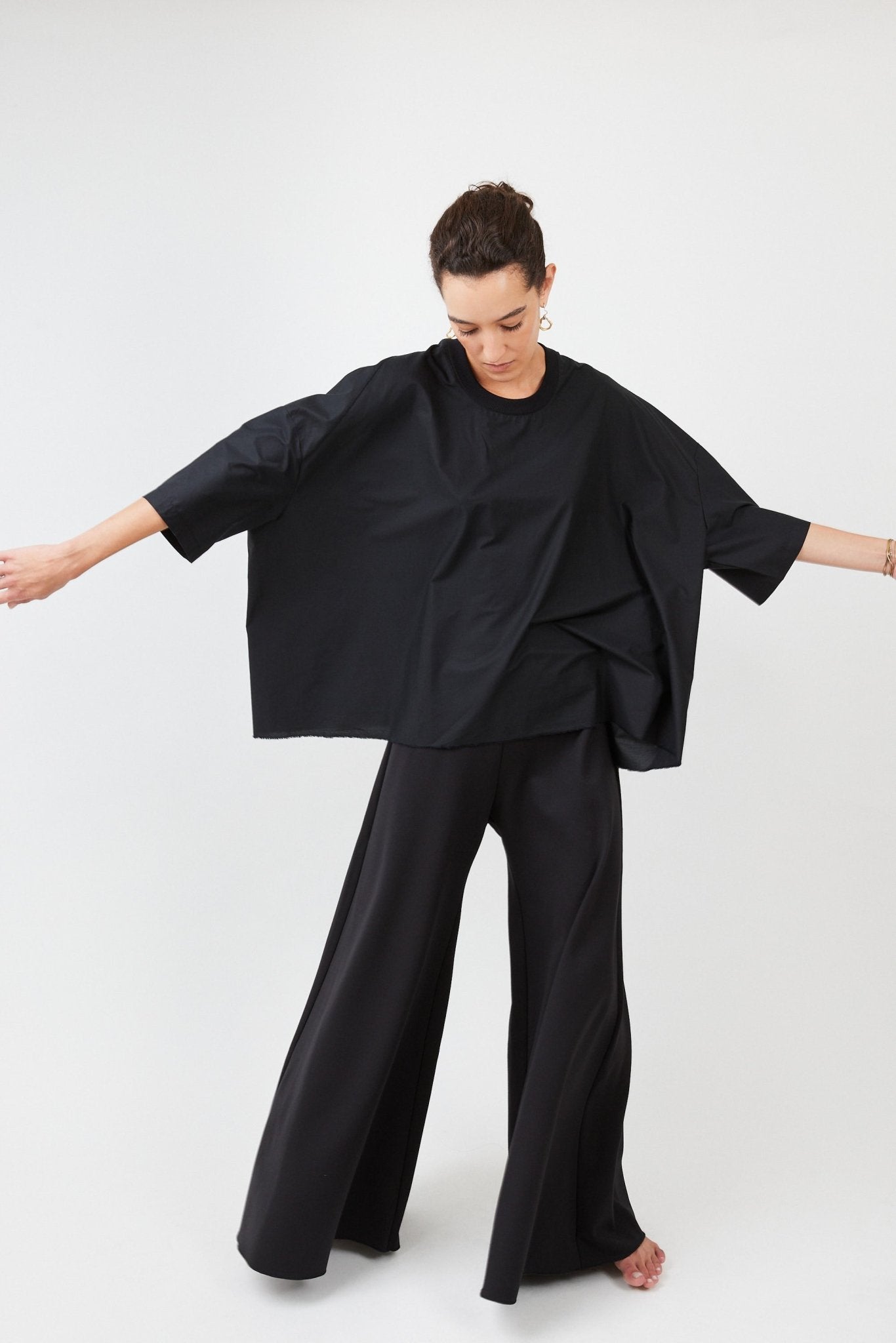 Premium poplin cotton fabric – soft, structured, and sustainable.| Black - Maison Marron et amis