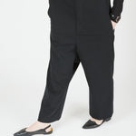Low Crotch Trousers  – tailored fit with relaxed silhouette| Black - Maison Marron et amis