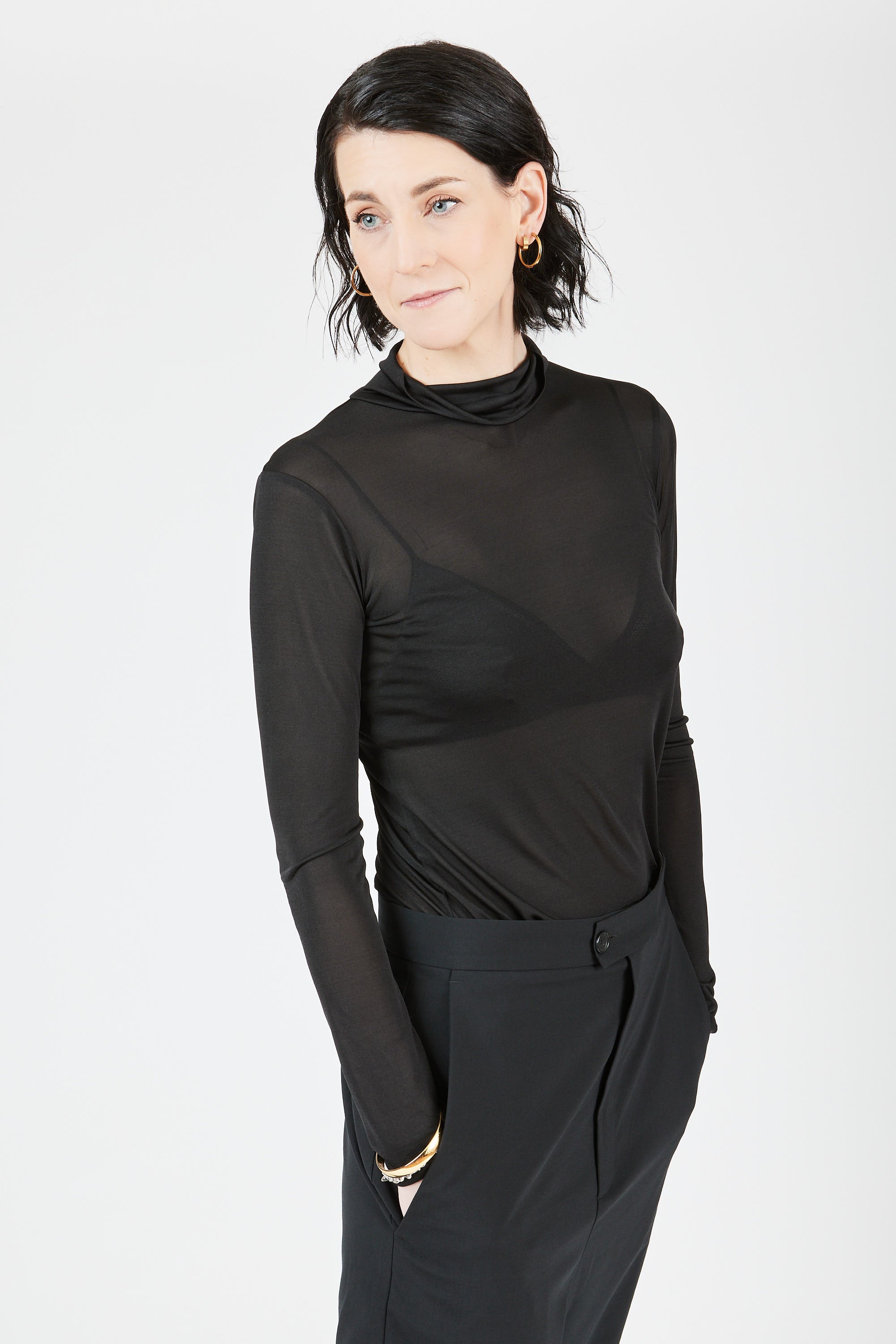 Low Crotch Trousers  – tailored fit with relaxed silhouette| Black - Maison Marron et amis