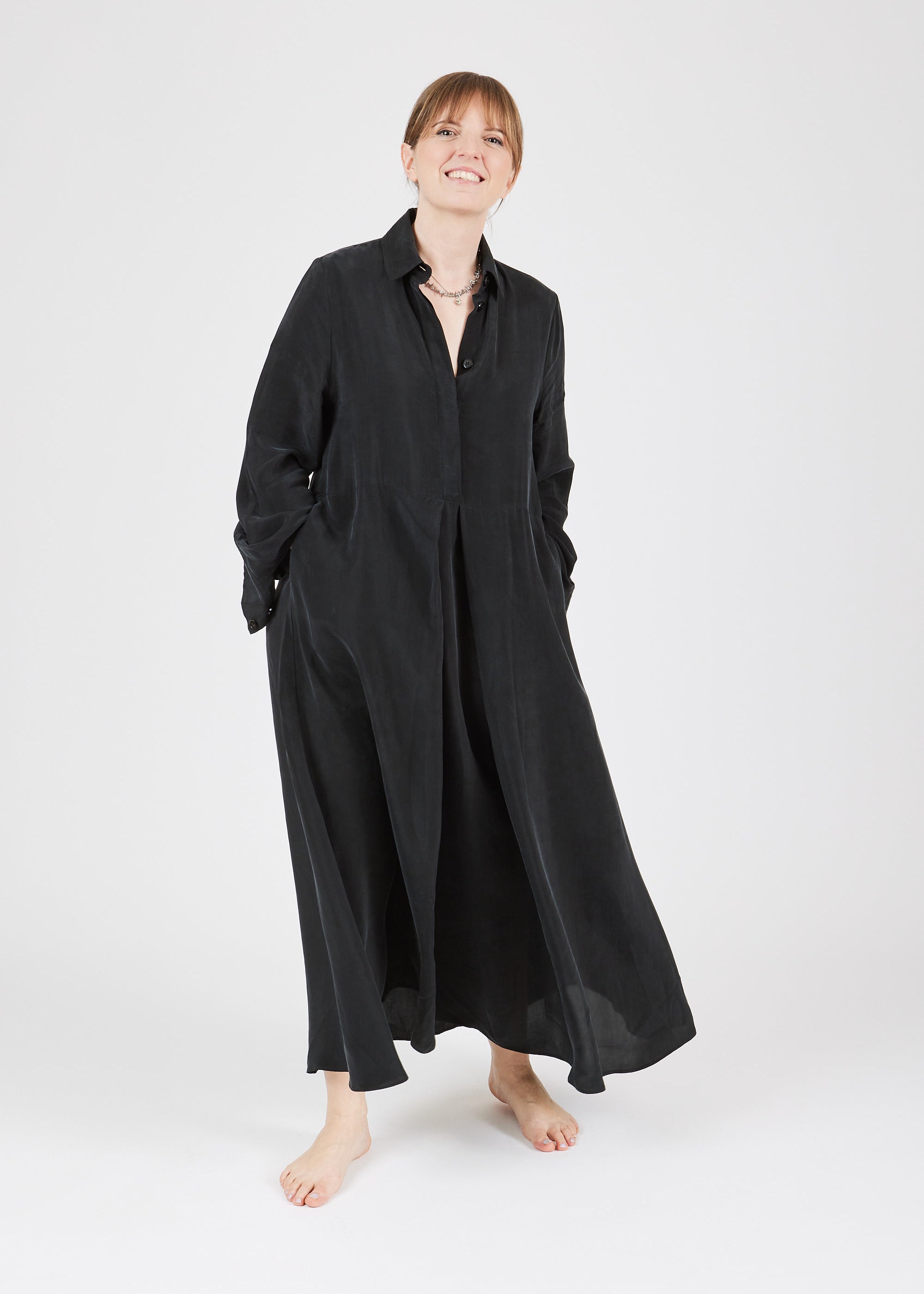 Midi Shirt Dress Lightweight Black — 100% Cupro, three ways to wear — Maison Marron et amis