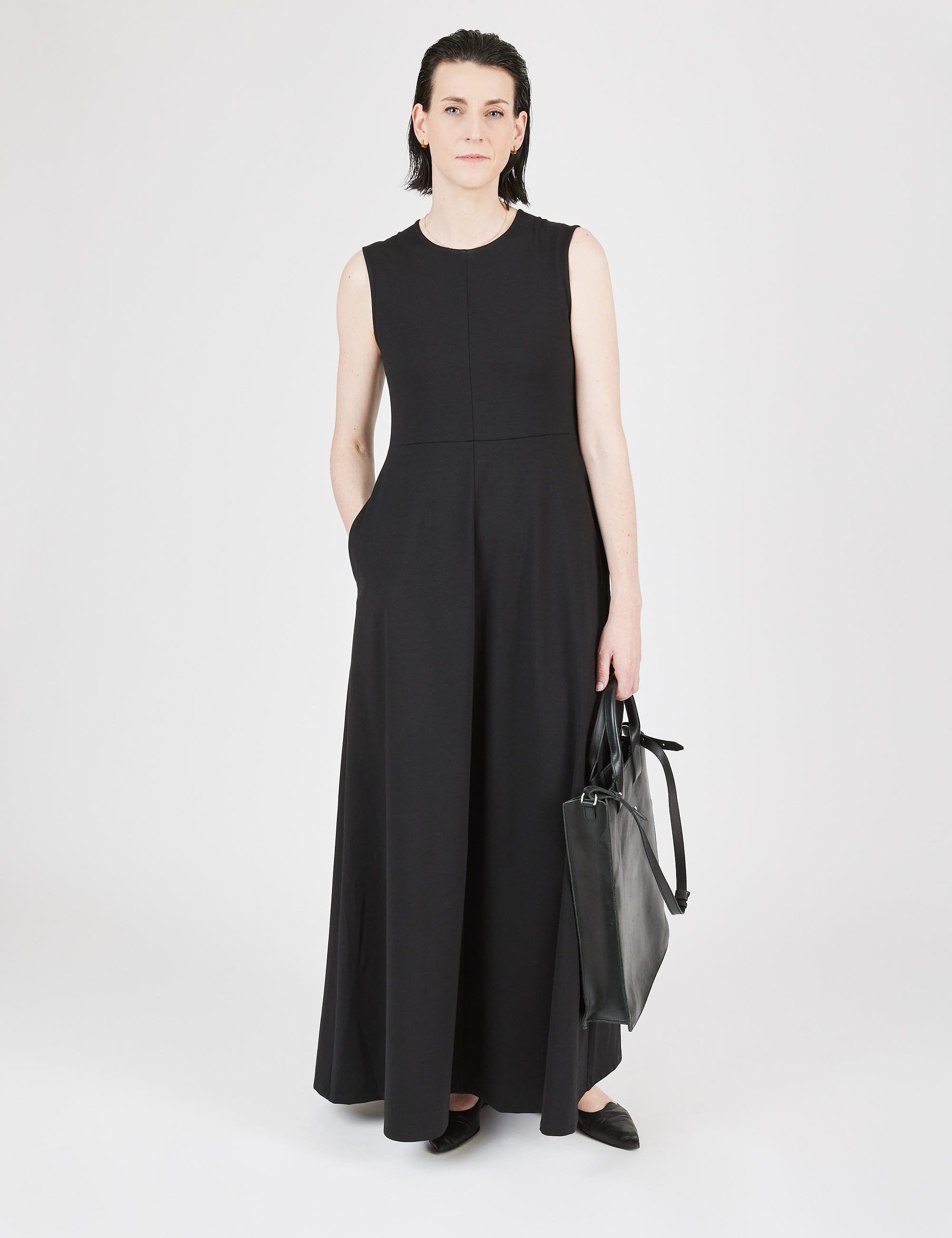 The Long Dress Interlock Black — simple cut, full length — Maison Marron et amis
