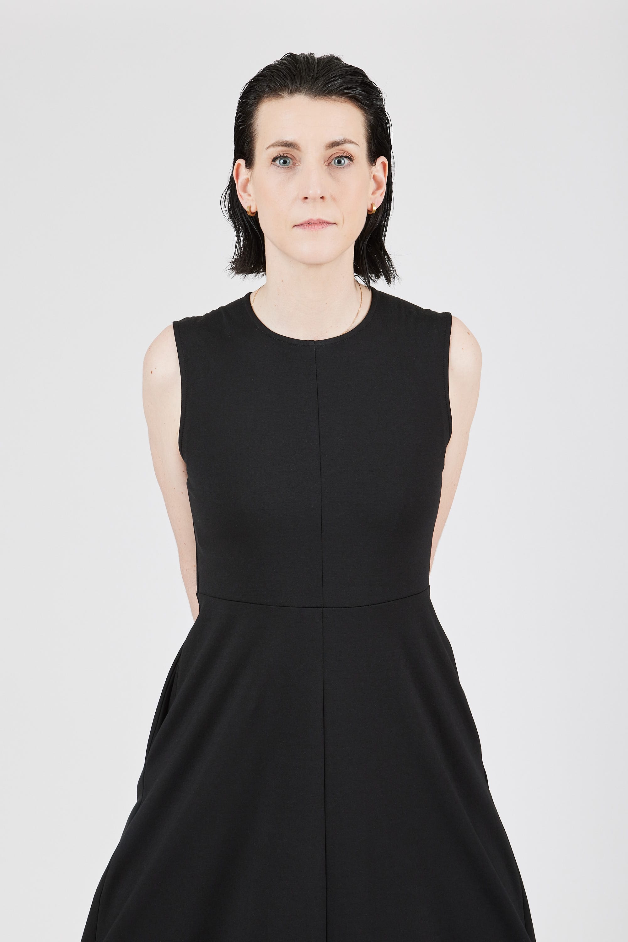 The Long Dress Interlock Black — detail view — Maison Marron et amis