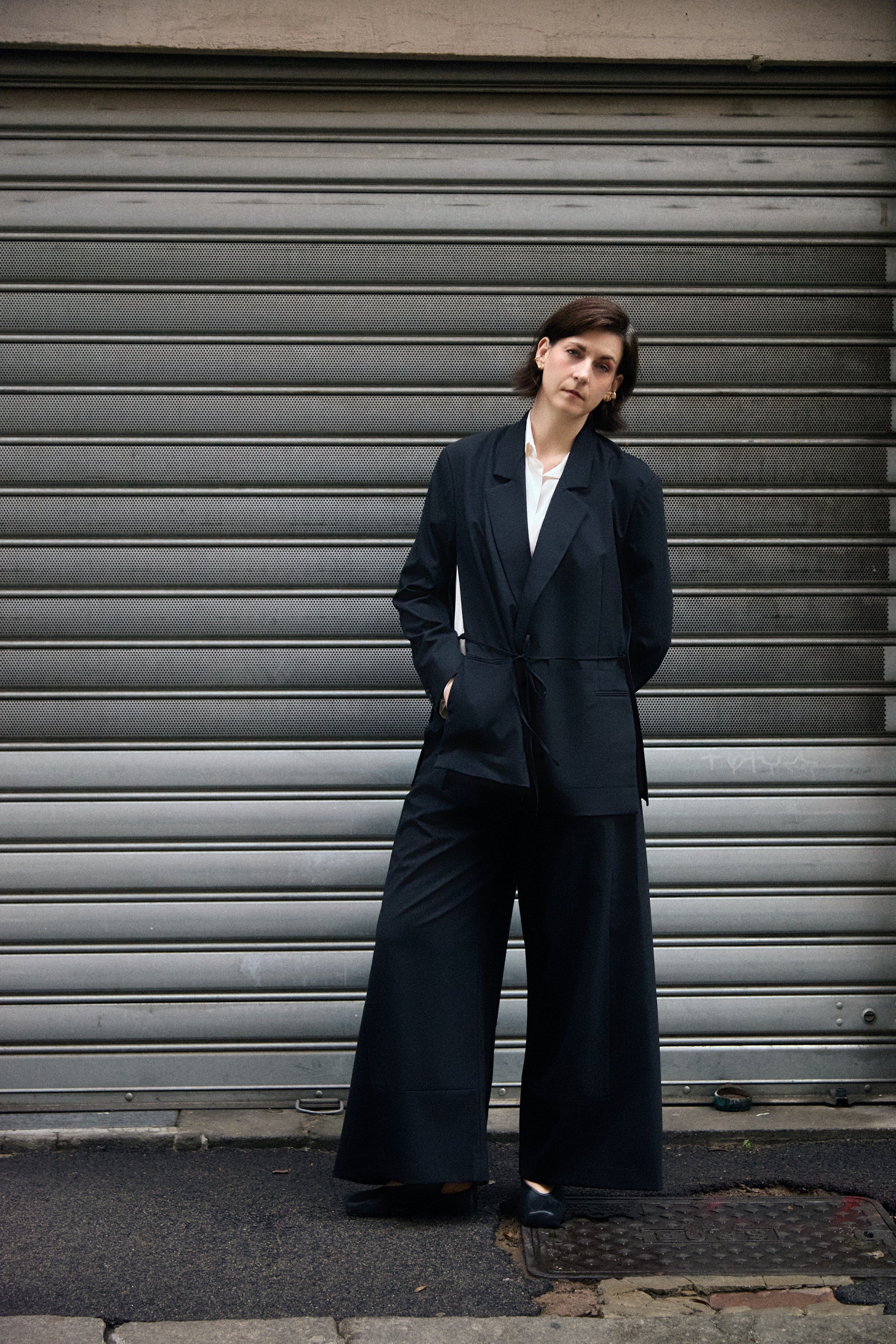 Open Side Blazer in black worn open over a white shirt - Maison Marron et amis