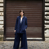 Open Side Blazer in navy with wide trousers, street view in Rome - Maison Marron et amis