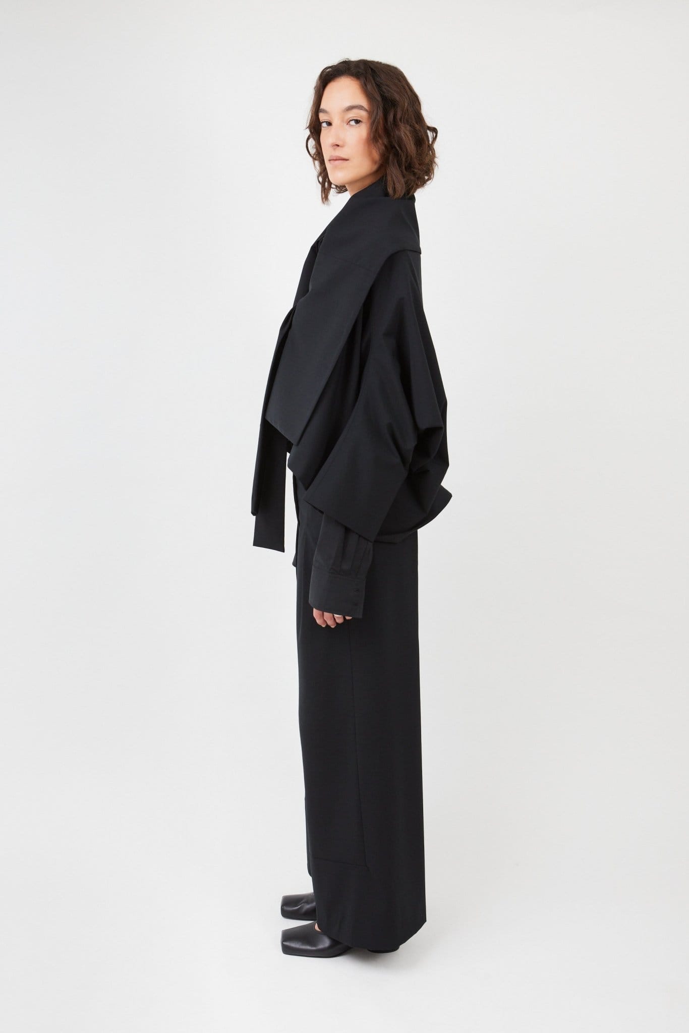Hybrid Suit Jacket | Black - Maison Marron et amis