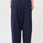 Low Crotch Trousers  – tailored fit with relaxed silhouette| Navy - Maison Marron et amis
