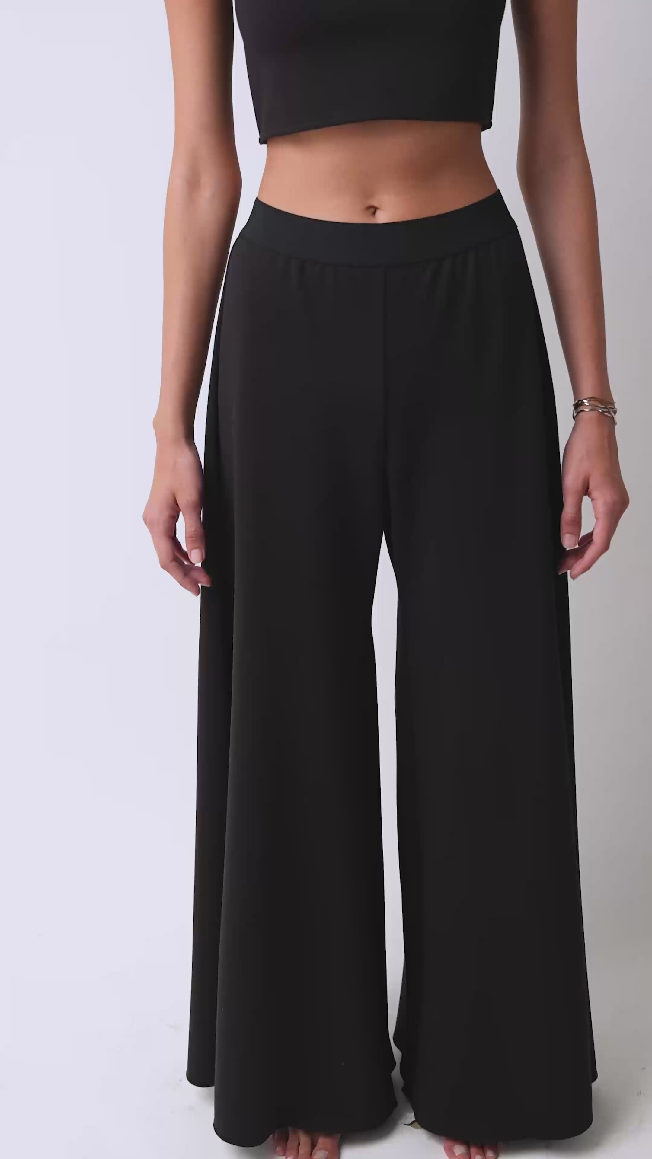 Fluid Wide-Leg Pants | Black – Maison Marron et amis