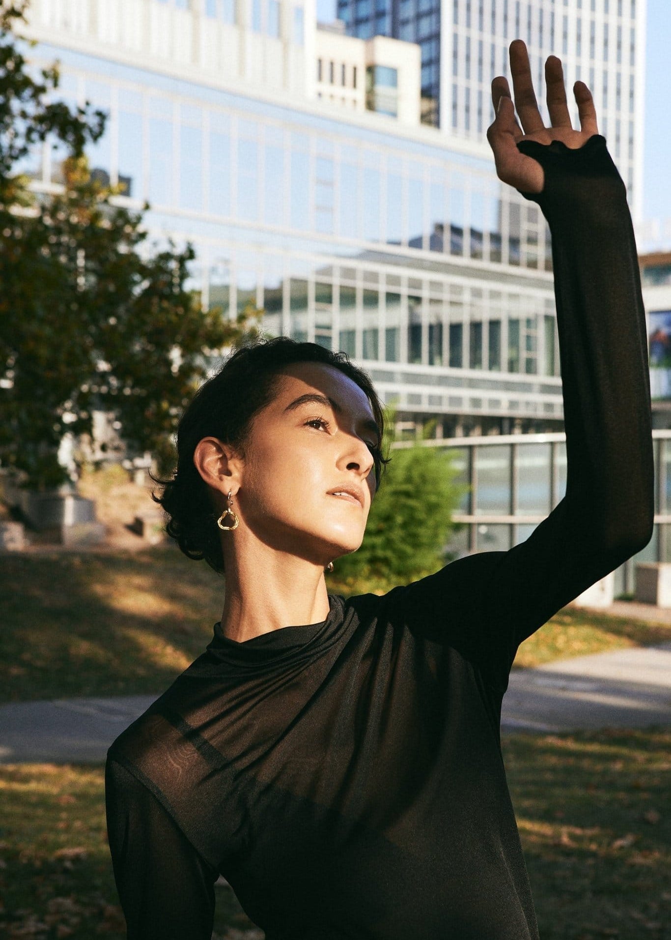Sheer black turtleneck – 100% silk, sustainable, lightweight design- Maison Marron et amis